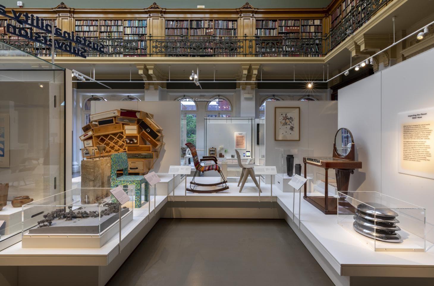 Victoria & Albert Museum in London, photo 5 of 6