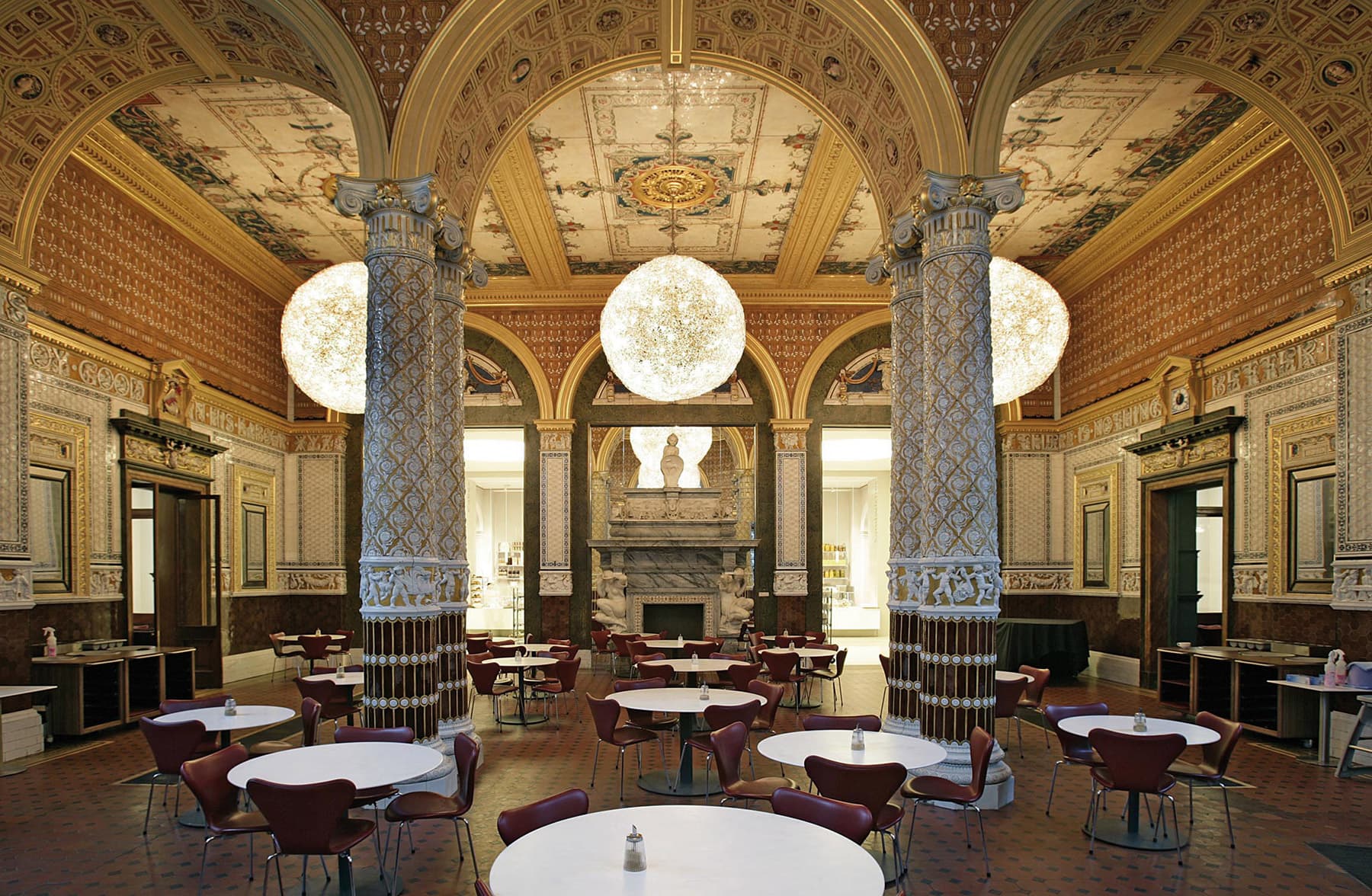 Victoria & Albert Museum in London, photo 6 of 6