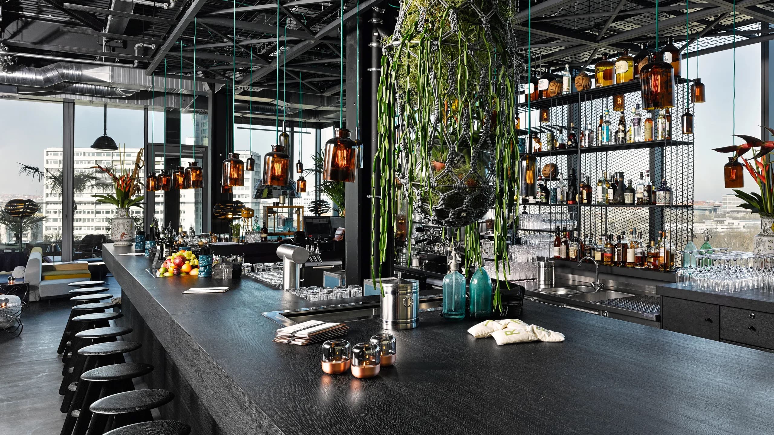 Monkey Bar in Berlin, photo 3 of 6