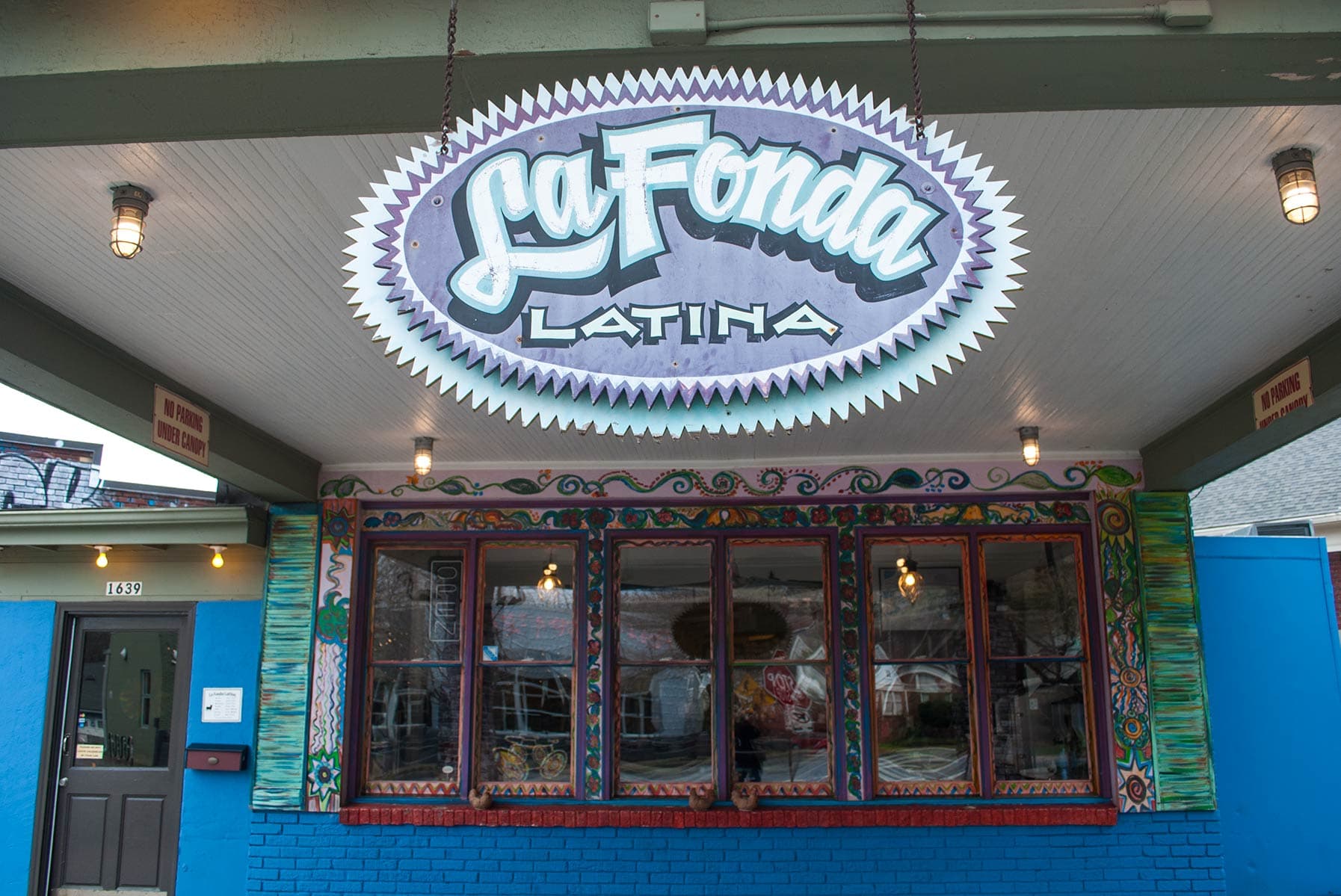 La Fonda Latina