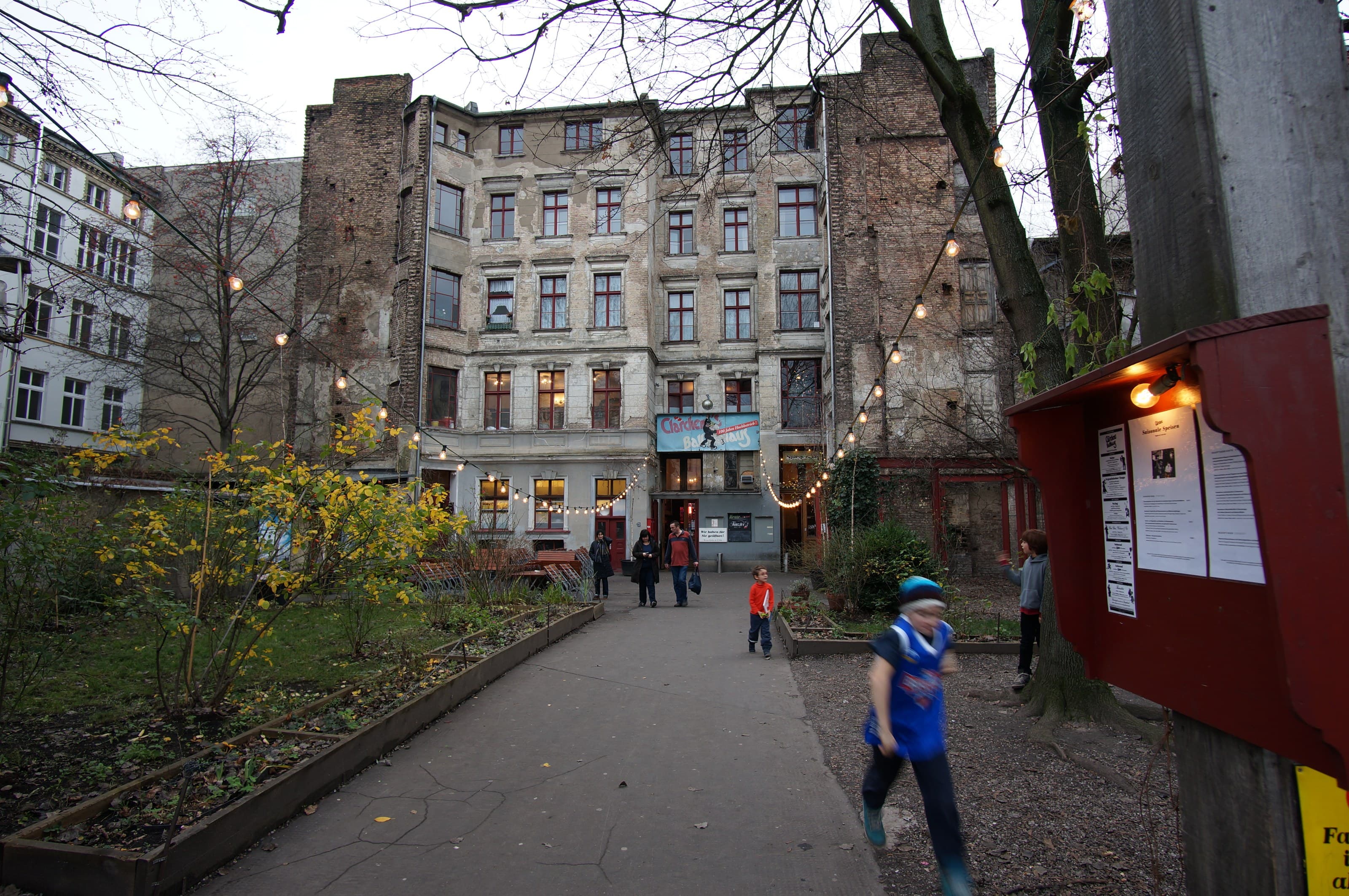 Clärchens Ballhaus in Mitte, photo 2 of 7