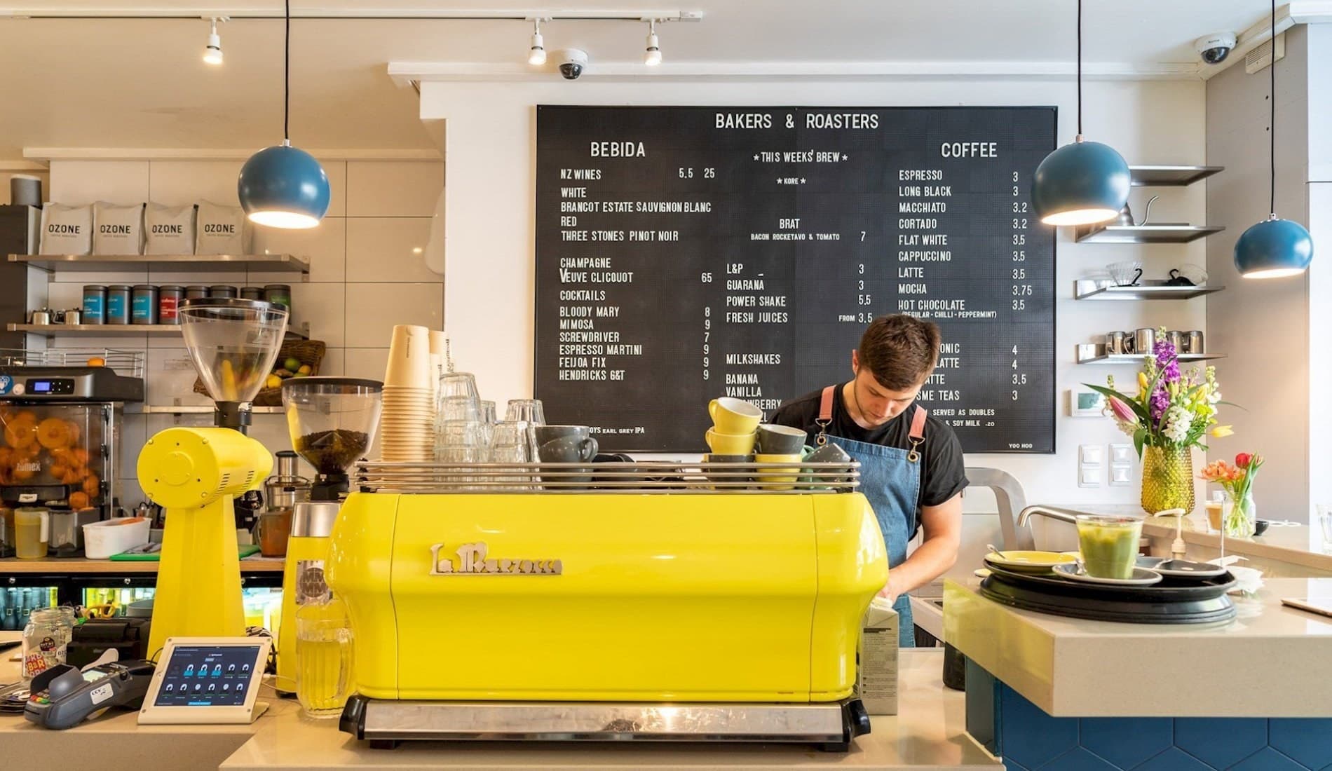 Bakers & Roasters in De Pijp, photo 2 of 4