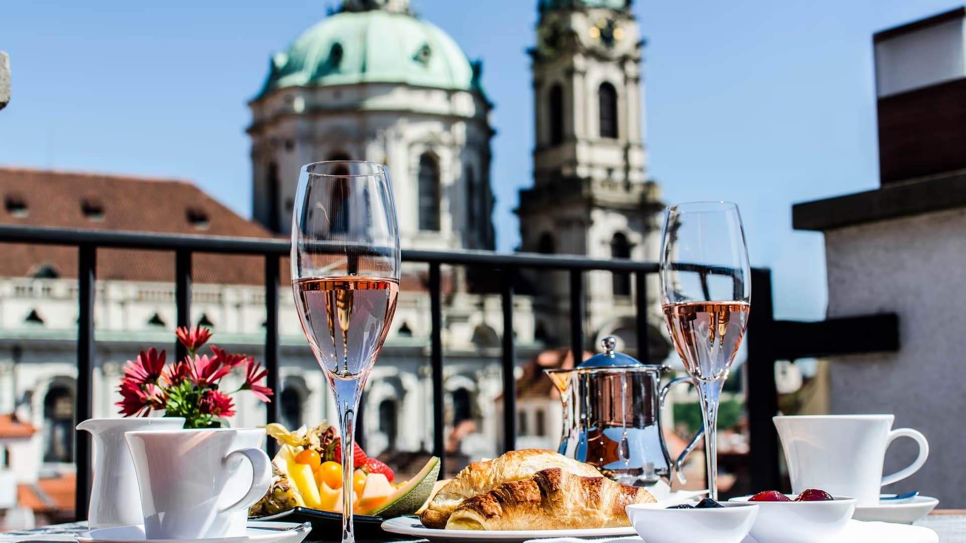 Coda in Mala Strana, photo 3 of 4