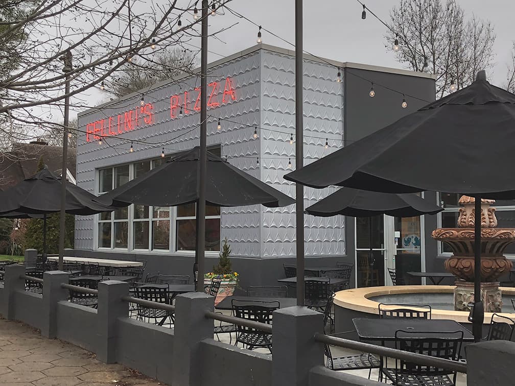 Fellini's Pizza
