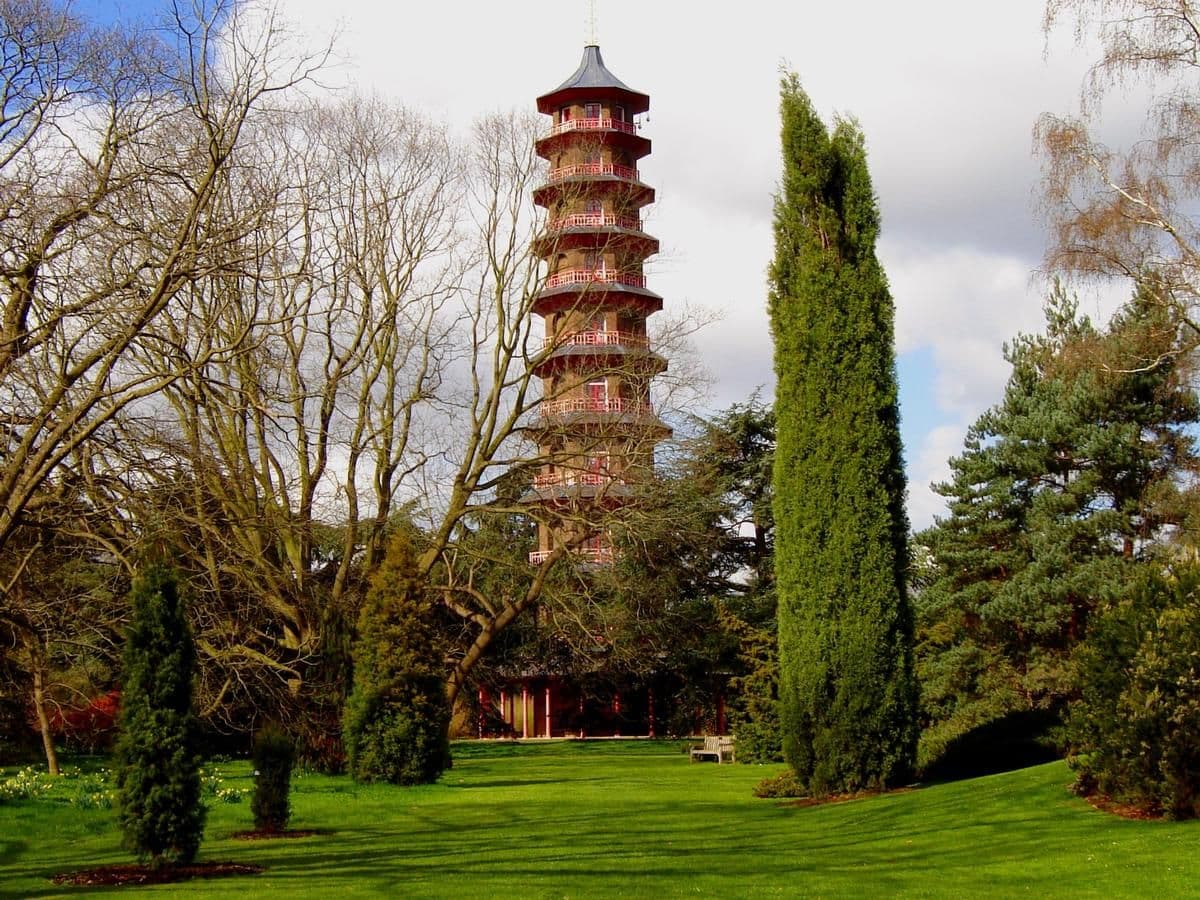 The Royal Botanic Gardens, Kew in London, photo 3 of 7